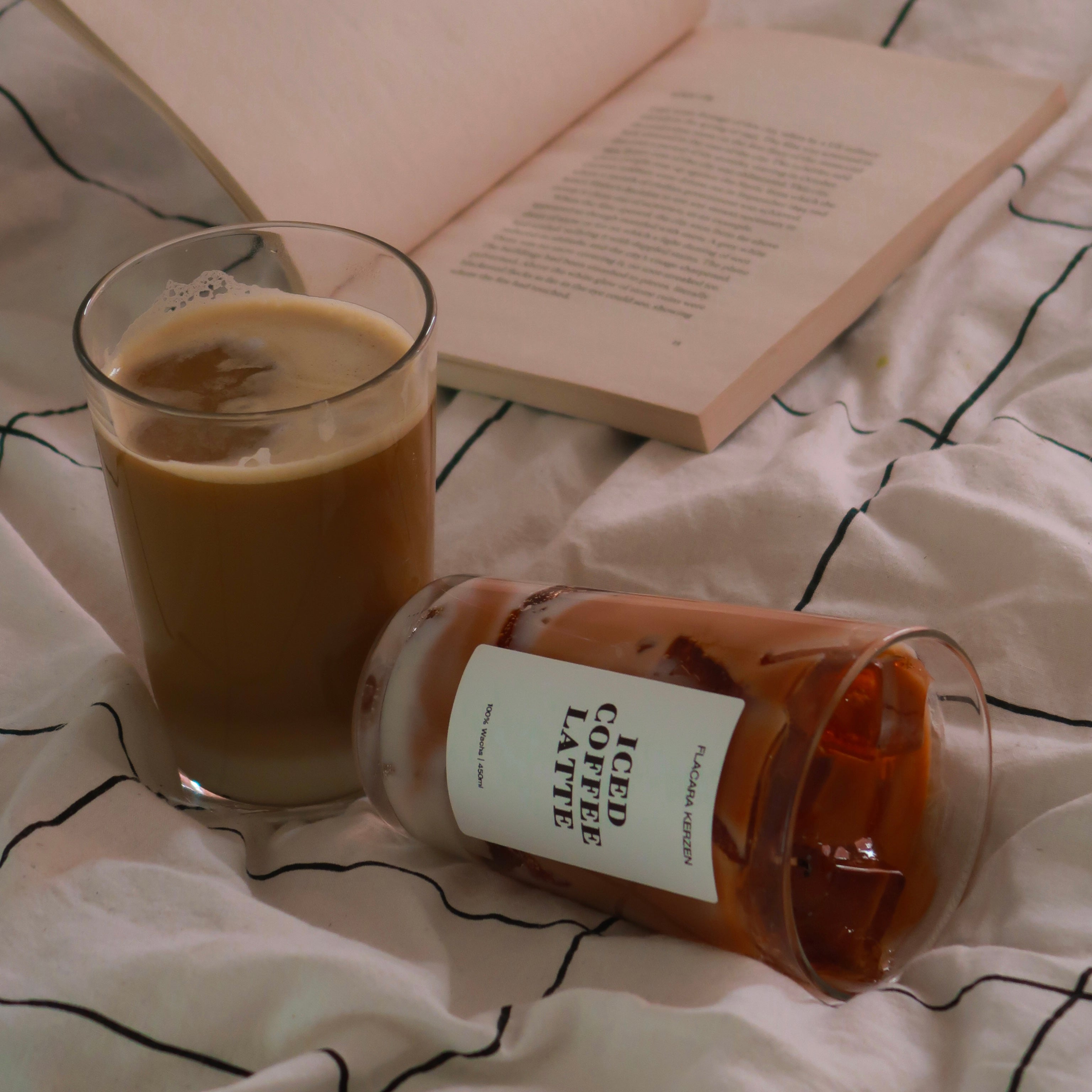 Iced Coffee Latte Kerze