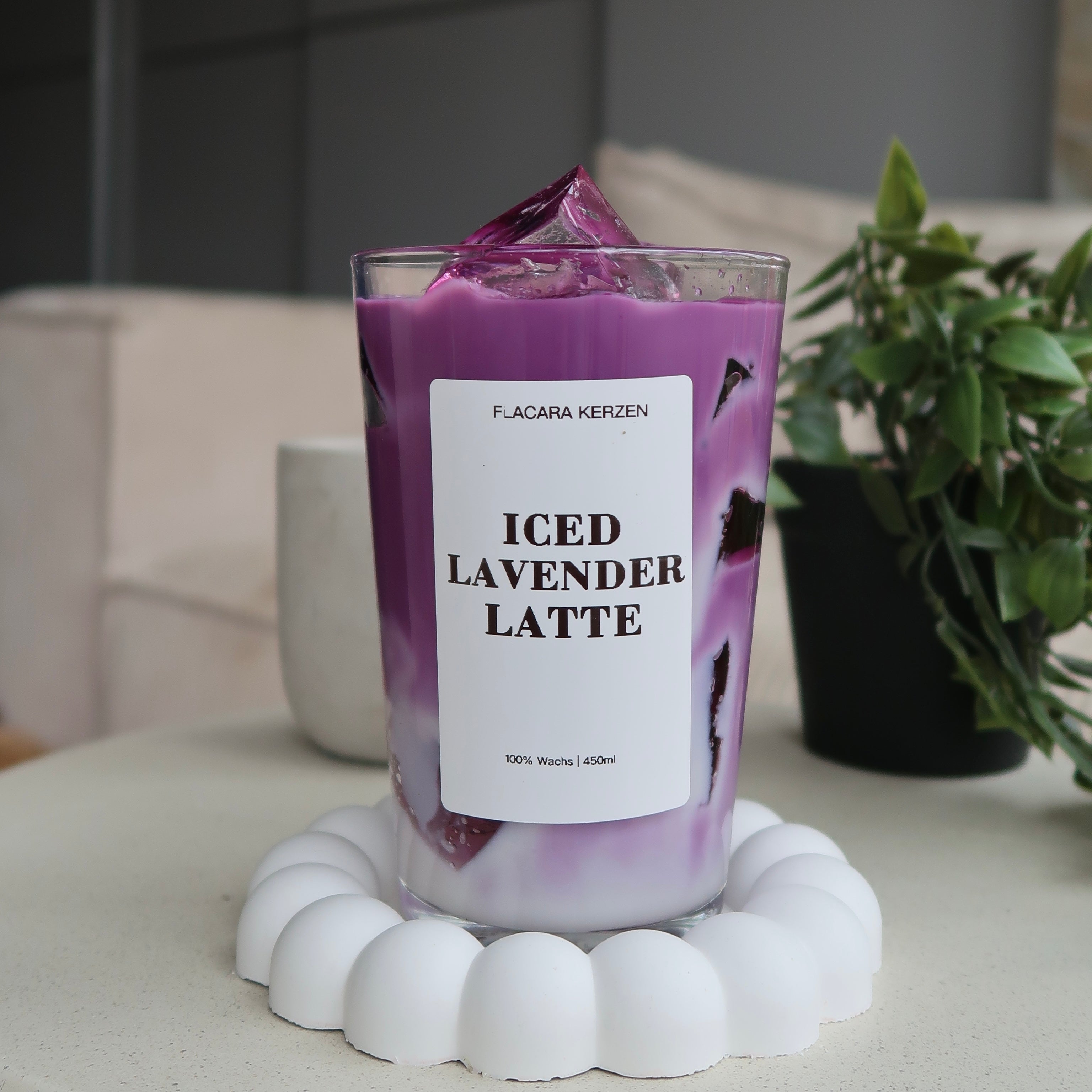 Iced Lavender Latte Kerze